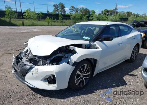 2019 Nissan Maxima 3.5 S z USA, uszkodzony, nr VIN 1N4AA6AVXKC374105